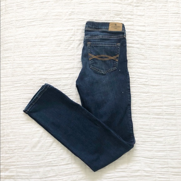 KIDS ABERCROMBIE & Fitch SKINNY JEANS SIZE 13-14 - Picture 3 of 8